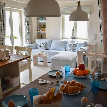 Blue View House בית נופש